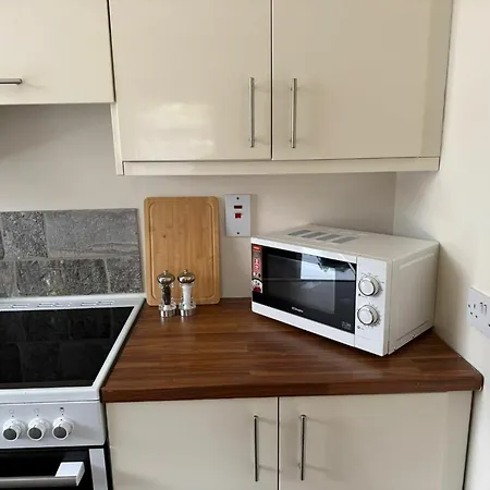 Bright 2bdr In Blackrock Cork *