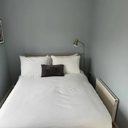 Holiday home Bright 2bdr In Blackrock Cork