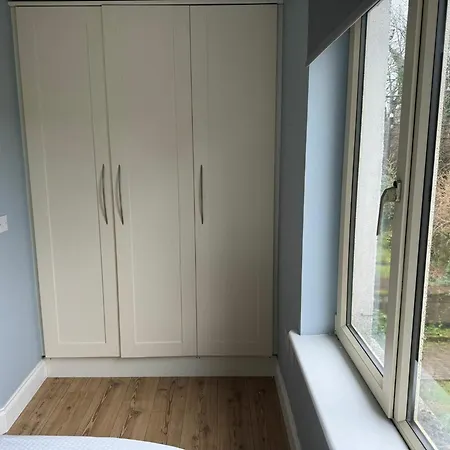 Bright 2bdr In Blackrock Cork Holiday home *