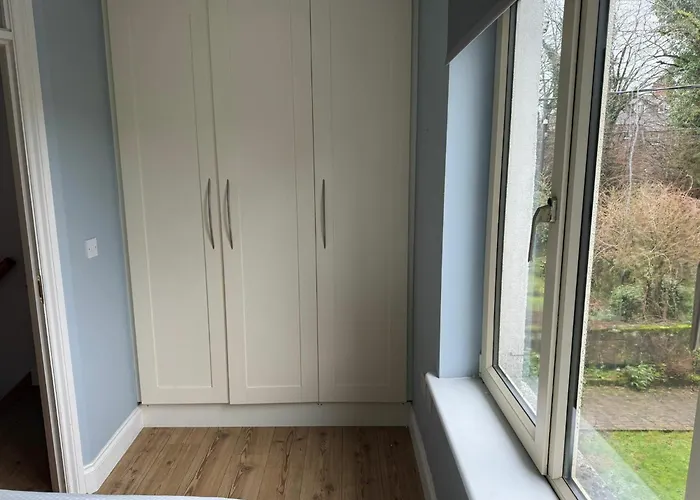 Bright 2bdr In Blackrock Cork בית נופש *